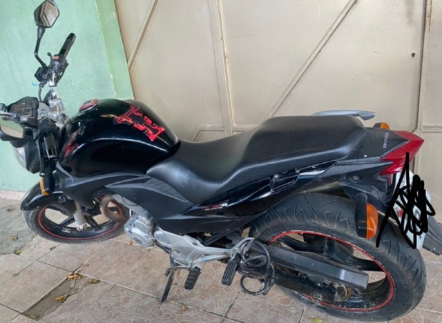 VENDO CB 300 2010