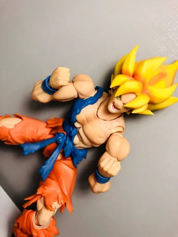 Boneco do goku ssj  +11 anúncios na OLX Brasil