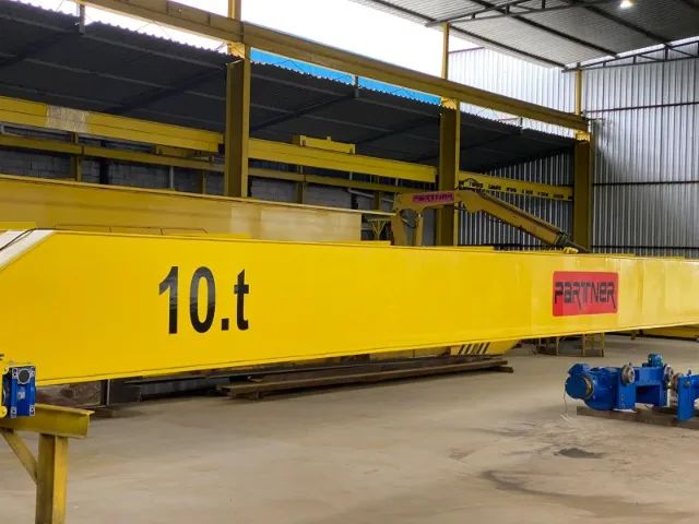 Equipamentos Para Movimentação de Carga (Pontes e Pórticos Rolantes) - Foto 4