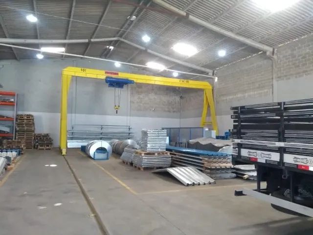 Equipamentos Para Movimentação de Carga (Pontes e Pórticos Rolantes) - Foto 2