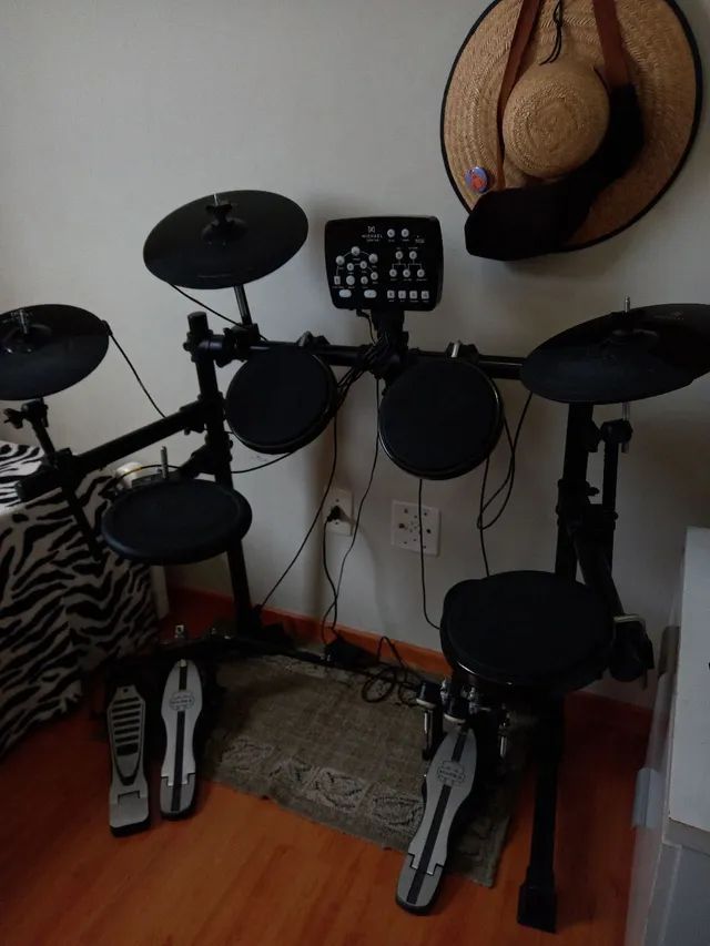 Bateria Elétrica Michael DDM100 seminova