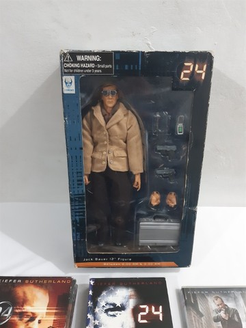 Boneco Jack Bauer da Série 24 Horas + DVDs
