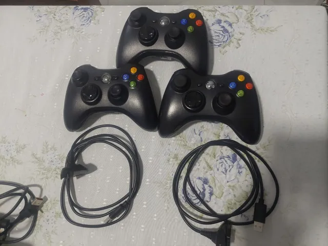 Xbox 360 DESTRAVADO com 2 controle HD 1TB COM 650 JOGOS E 20000