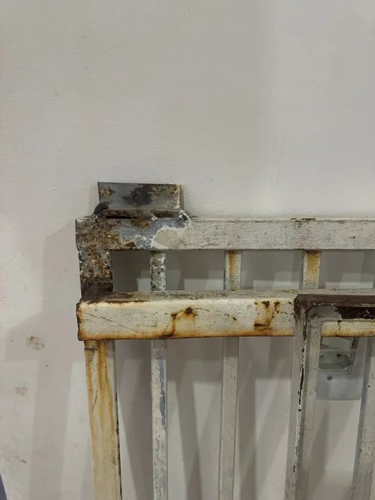 2 unidades de grade de ferro para piscina ou separar o ambiente - Foto 2