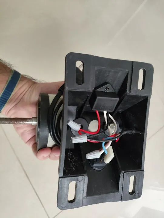Motor Elétrico 335W 110V 60Hz 2500 RPM - Aceito Proposta - Foto 2