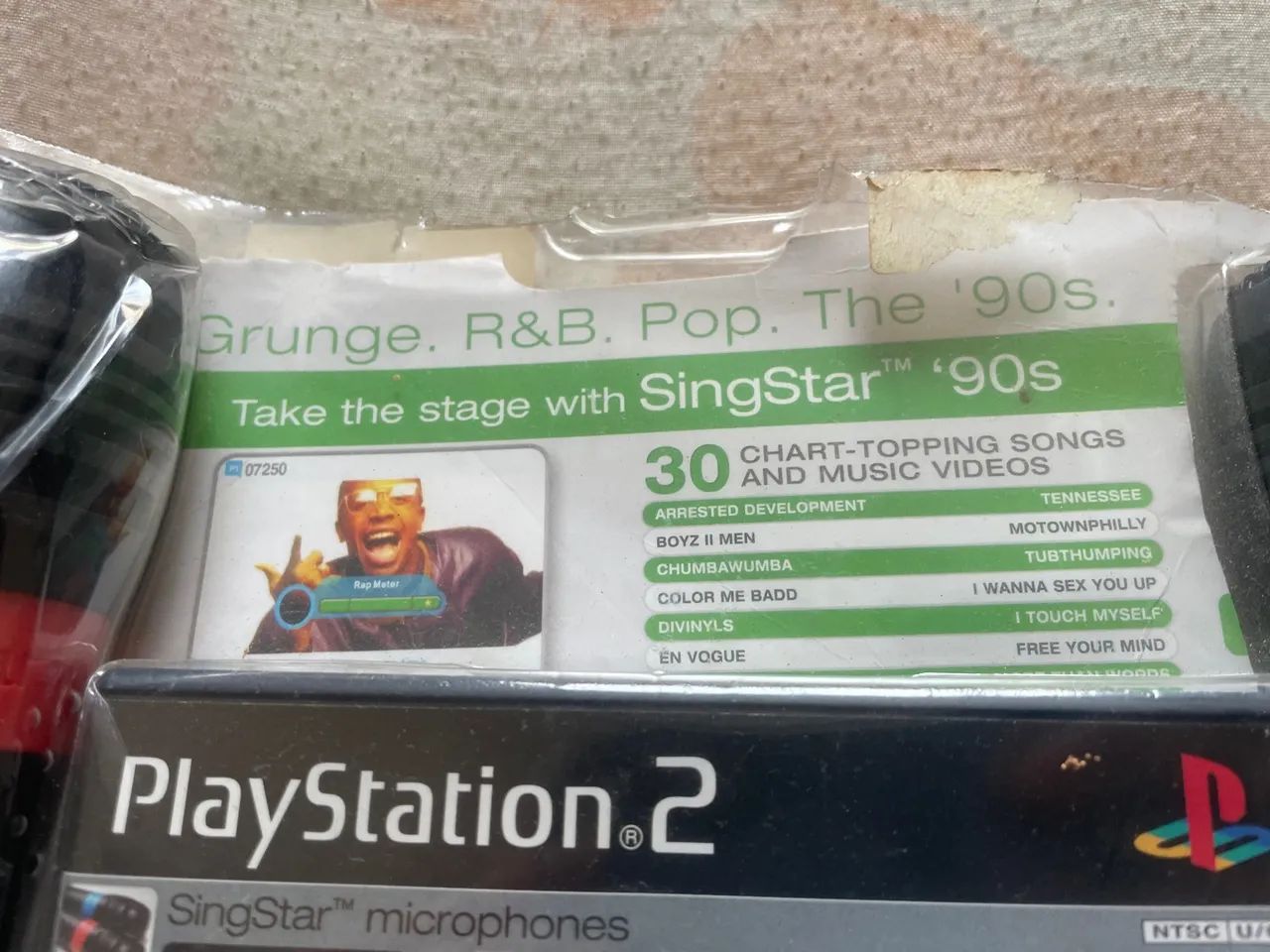 Singstar com 2 microfones  - Foto 2