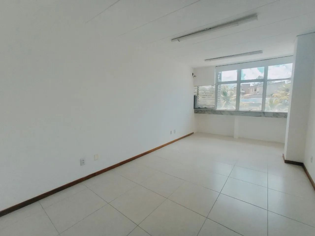 Sala para alugar, 35 m² por R$ 2.691,00/mês - Itaigara - Salvador/BA - Foto 10