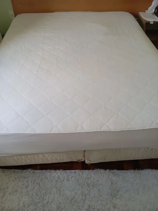 Excelente Colchão com box bipartido QUEEN SIZE - Foto 2