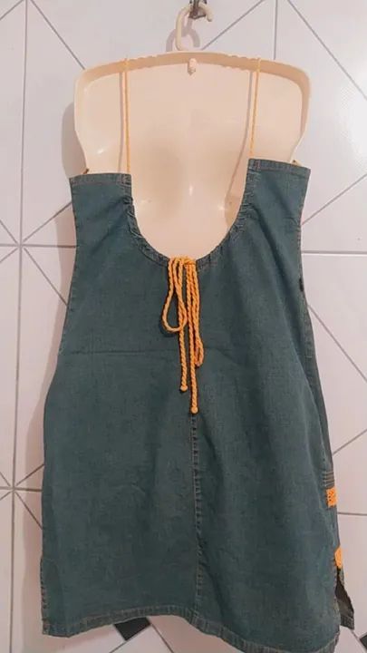 Vestido Jeans Bordado - Estilo Vintage - Foto 4