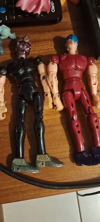 2 Bonecos Cavaleiros
