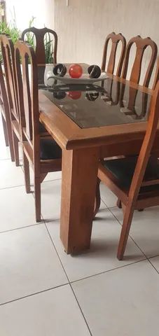 Mesa em cerejeira com 8 cadeiras  - Foto 3