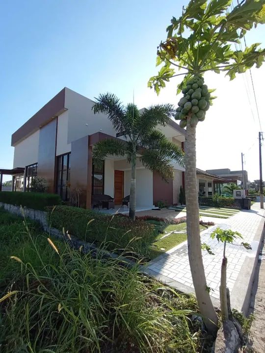 ALUGA-SE casa em BANANEIRAS!