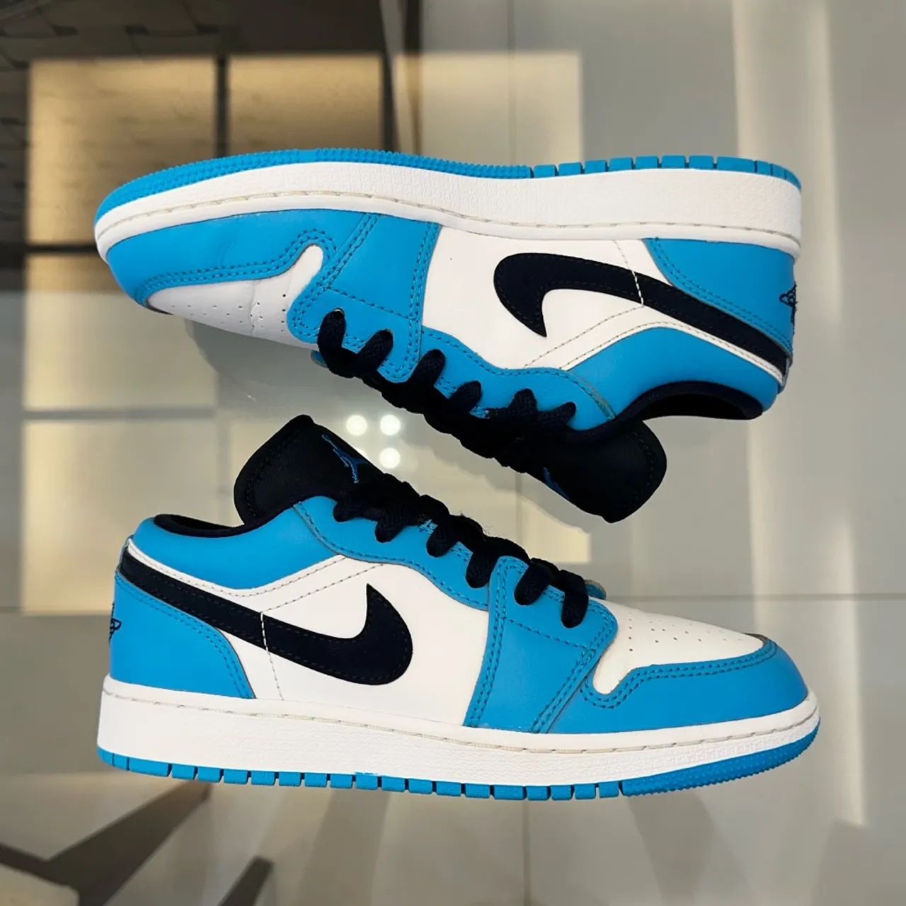Tênis Nike Air Jordan 1 Low Unc Original