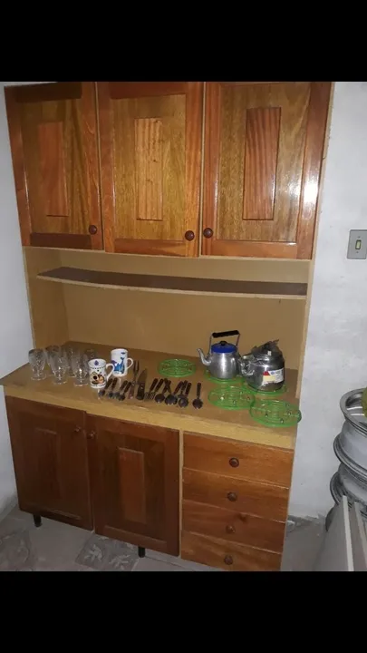 Armário de cozinha três por