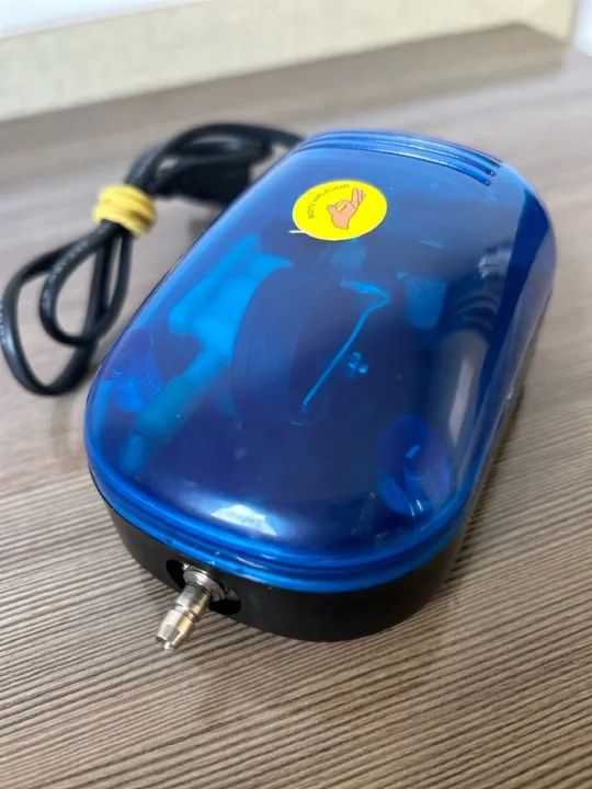 Compressor bomba de ar Boyu S 500A 4 Lts min. Aquários de até 100 litros