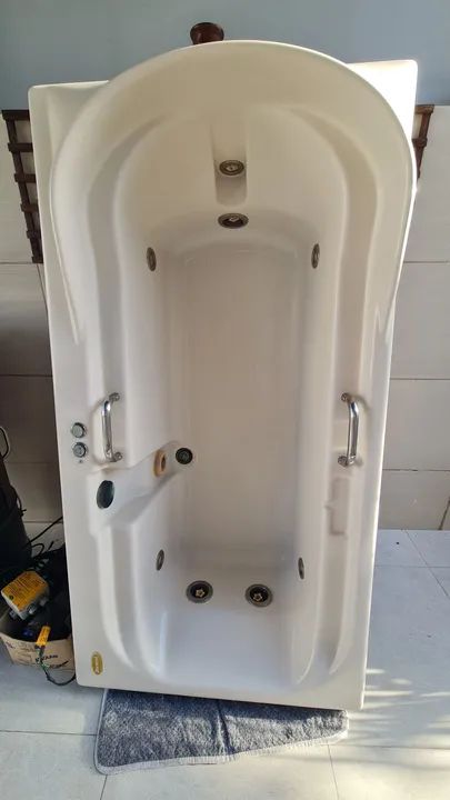 Banheira Hidromassagem Jacuzzi  - Foto 2