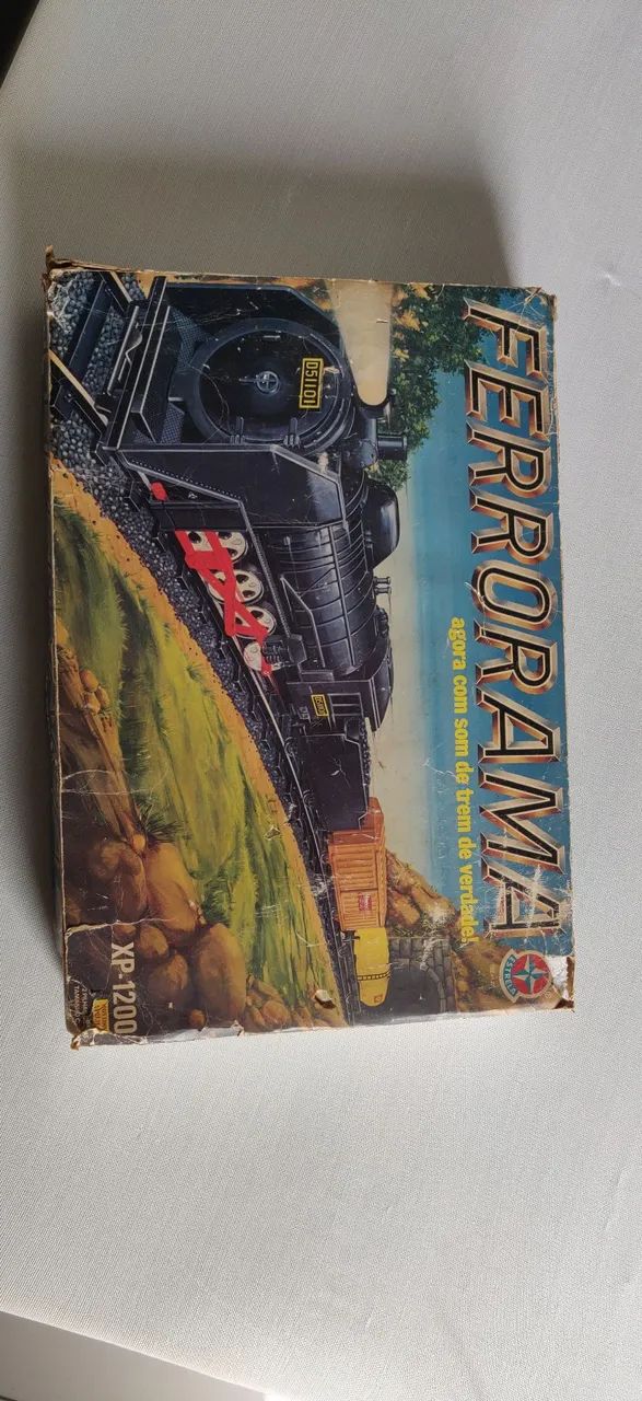 Trem de Brinquedo Ferrorama XP-1200 - Som de Trem de Verdade!