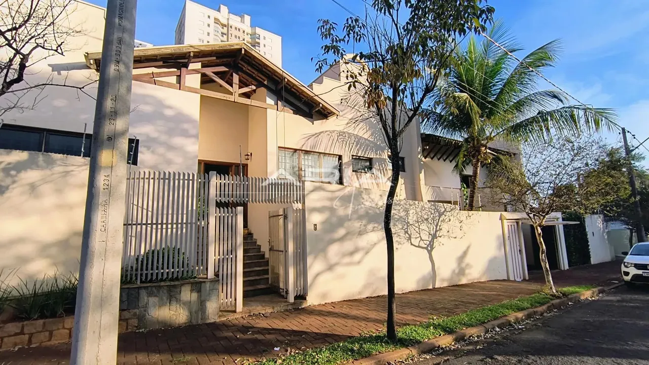 CASA PARA VENDA OU LOCAÇÃO USO RESIDENCIAL OU COMERCIAL ARARAQUARA SP
