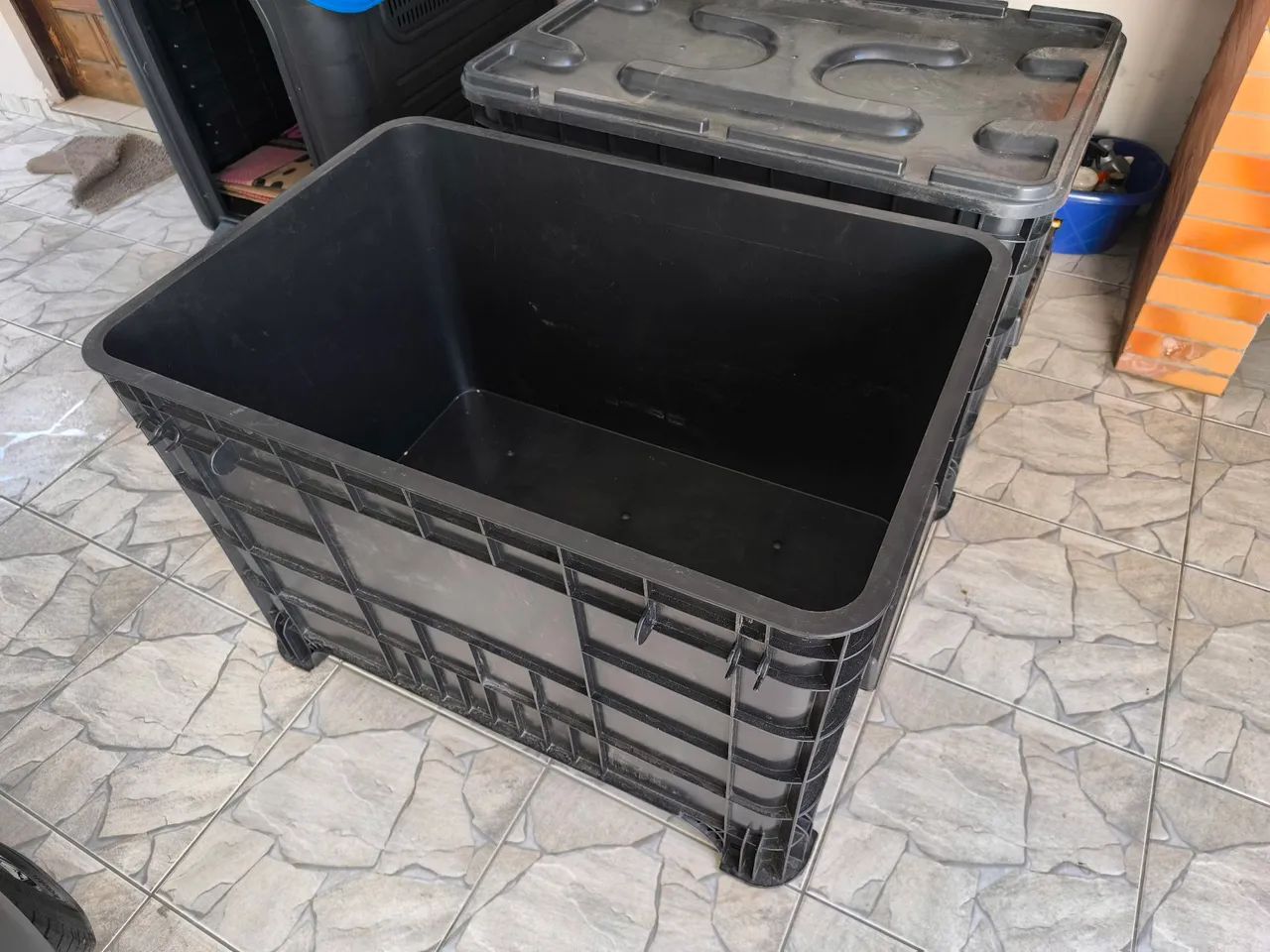Caixa Plástica 372 litros - Barato - Móveis Para Organização - Xaxim ...