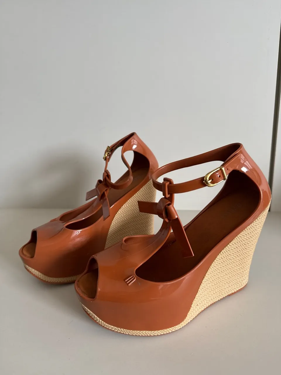 Sandália Melissa Wedges Marrom