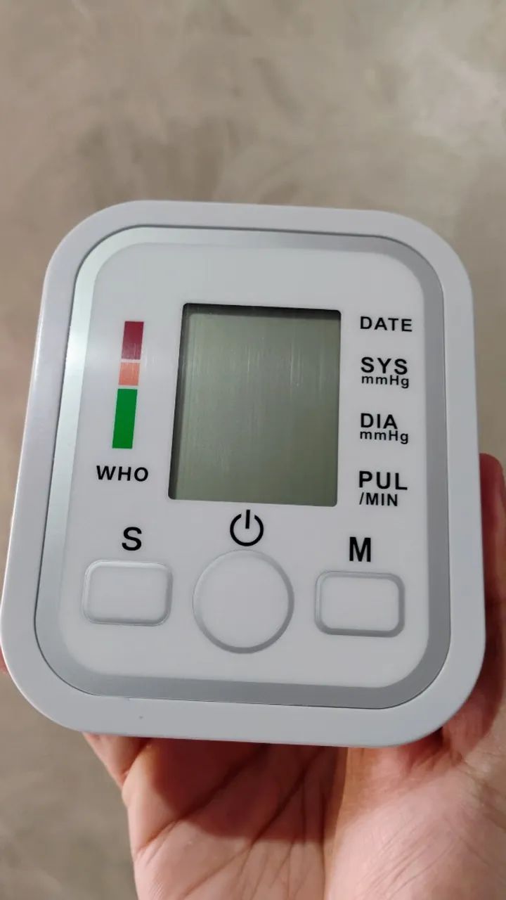 Monitor Digital de Pressão Arterial de Braço - Automático - Com Voz - Branco - Novo - Foto 4