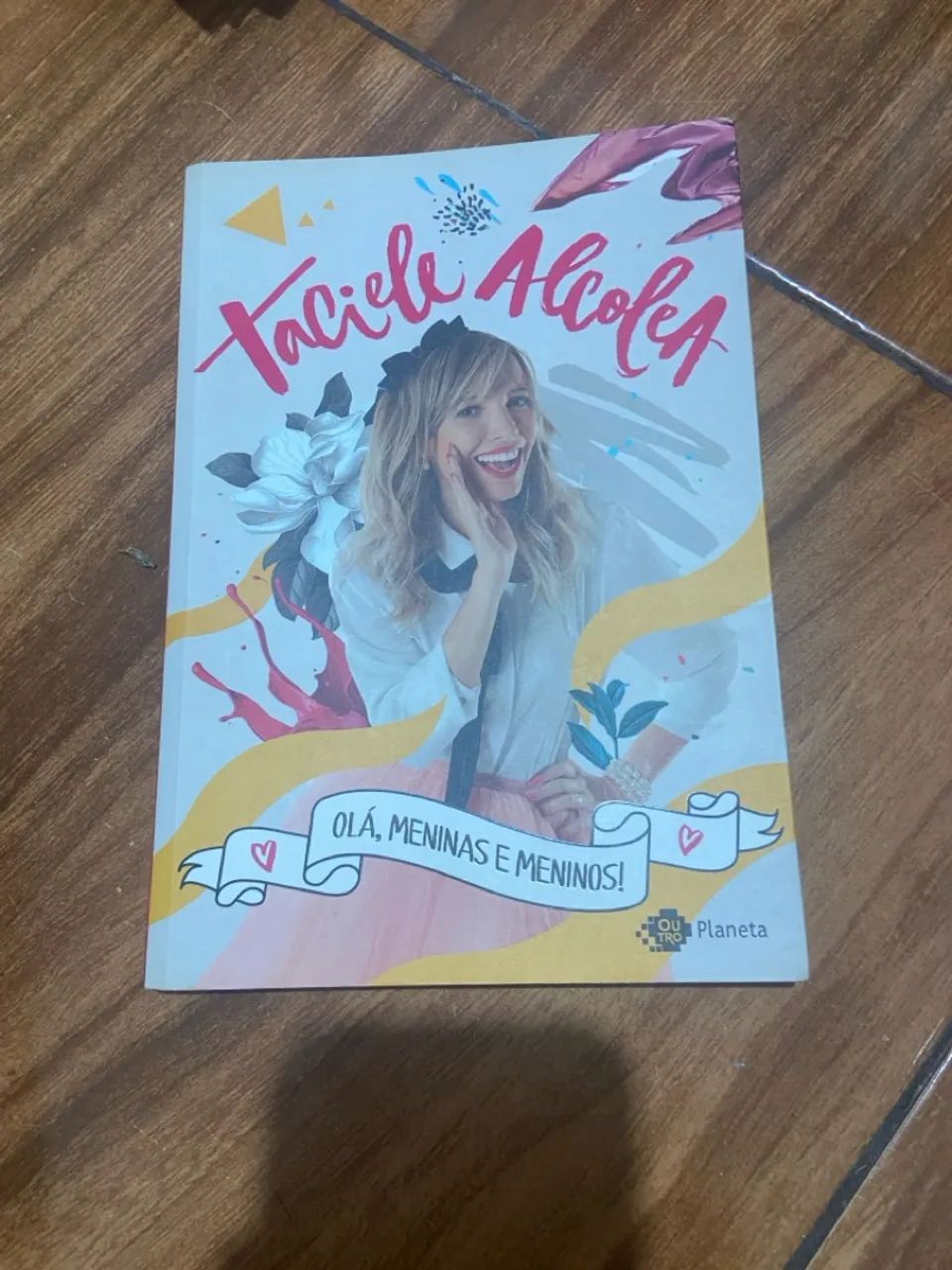 Livro Taciele Alcolea - Capa Comum