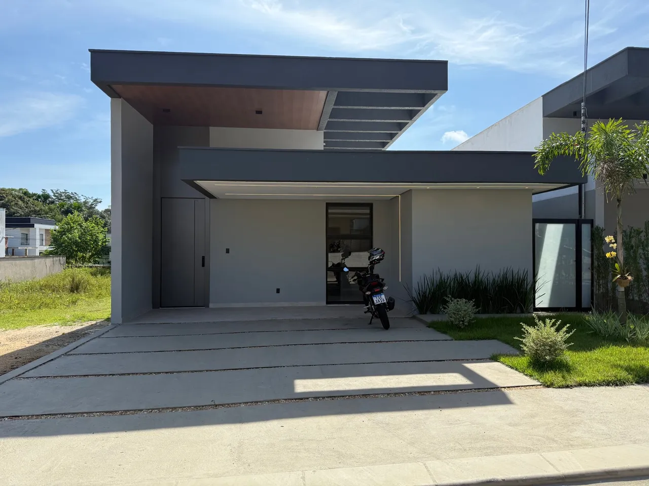 Vendo casa Condomínio Quintas das Marinas