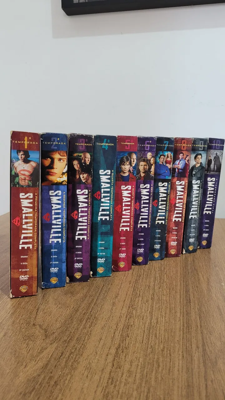 Box Smallville - 10 Temporadas Completas em DVD