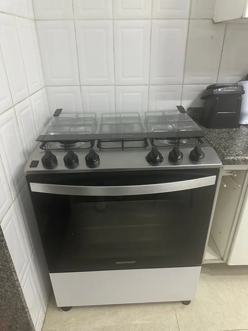Fogão Brastemp com design moderno e alta performance