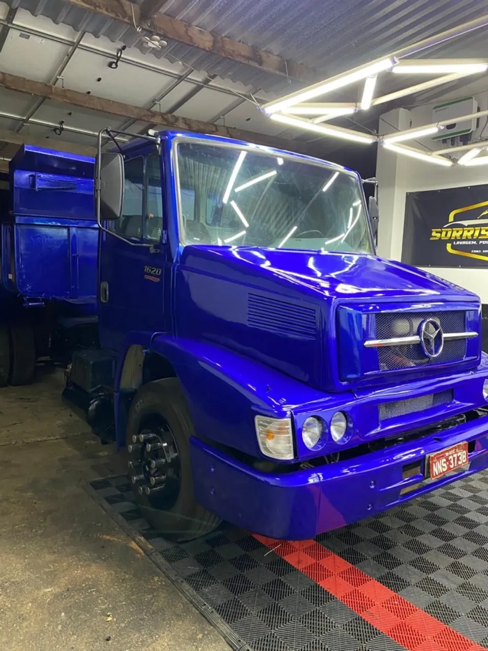 Chama no meu pv * Mercedes-Benz 1620 Azul - Impecável! Ano 2009 