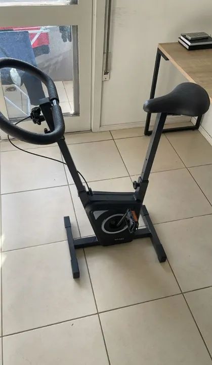 Bicicleta Ergométrica Dobrável
