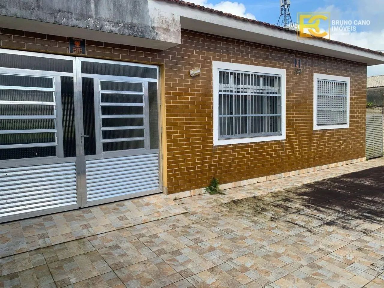 Casa a venda proxima do mar- Ribamar - Peruíbe/SP