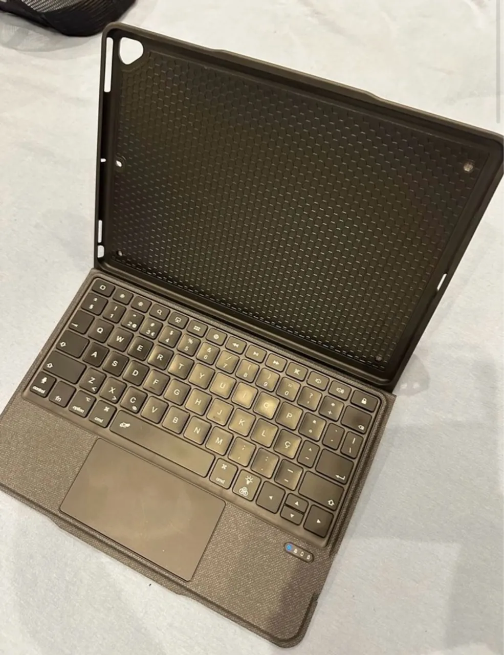 Teclado Bluetooth para iPad 9 com trackpad