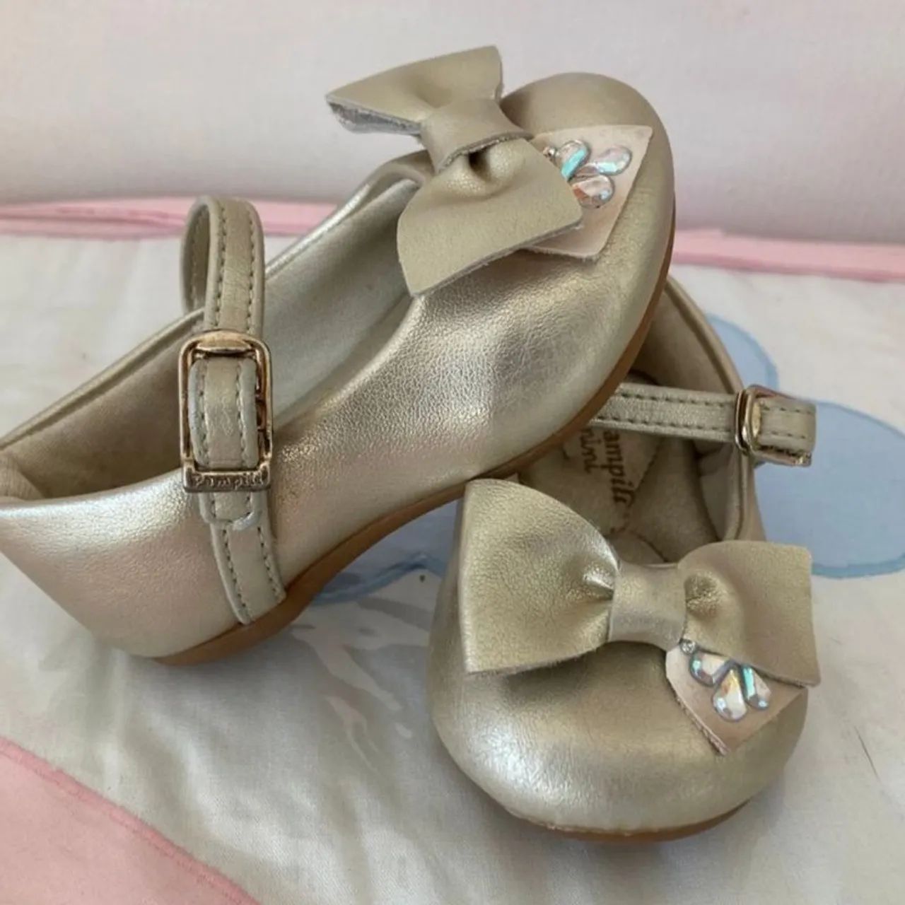 Sapatilha Klin e Pampili - Foto 4