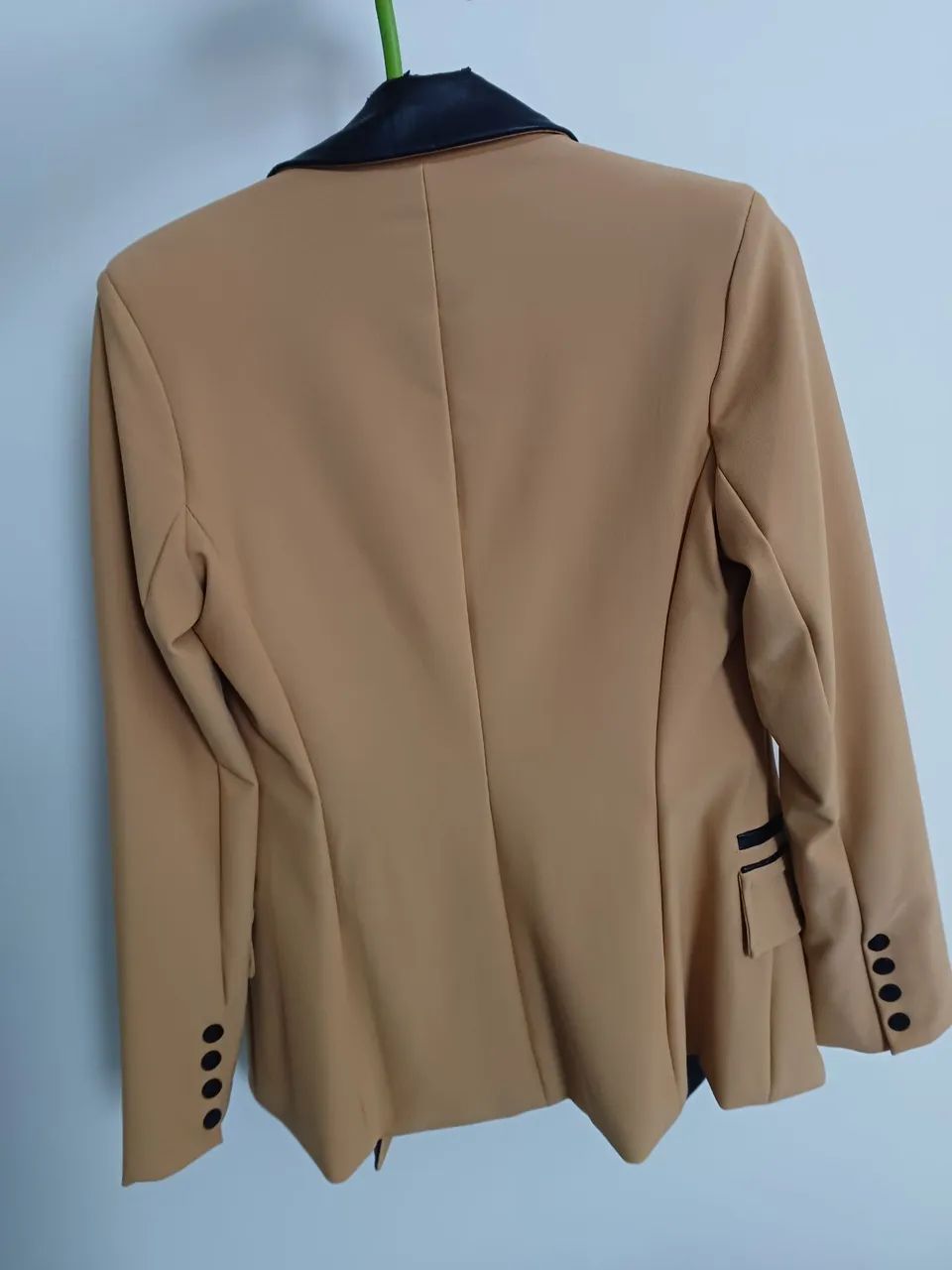 À venda blazer nunca usado - Foto 3