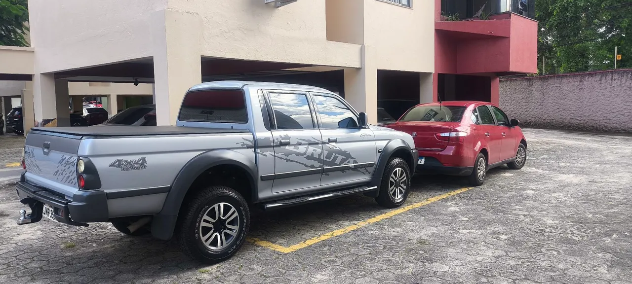 Picape Mitsubishi L200 Autidoor 2007 Diesel