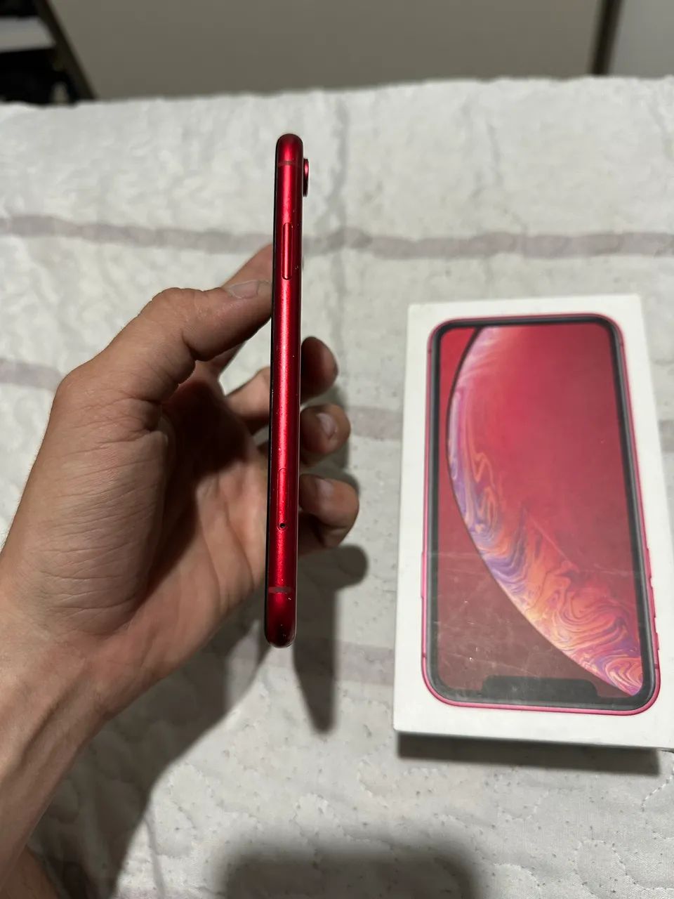 iPhone XR 64gb vermelho na caixa ! Todo original - Celulares e