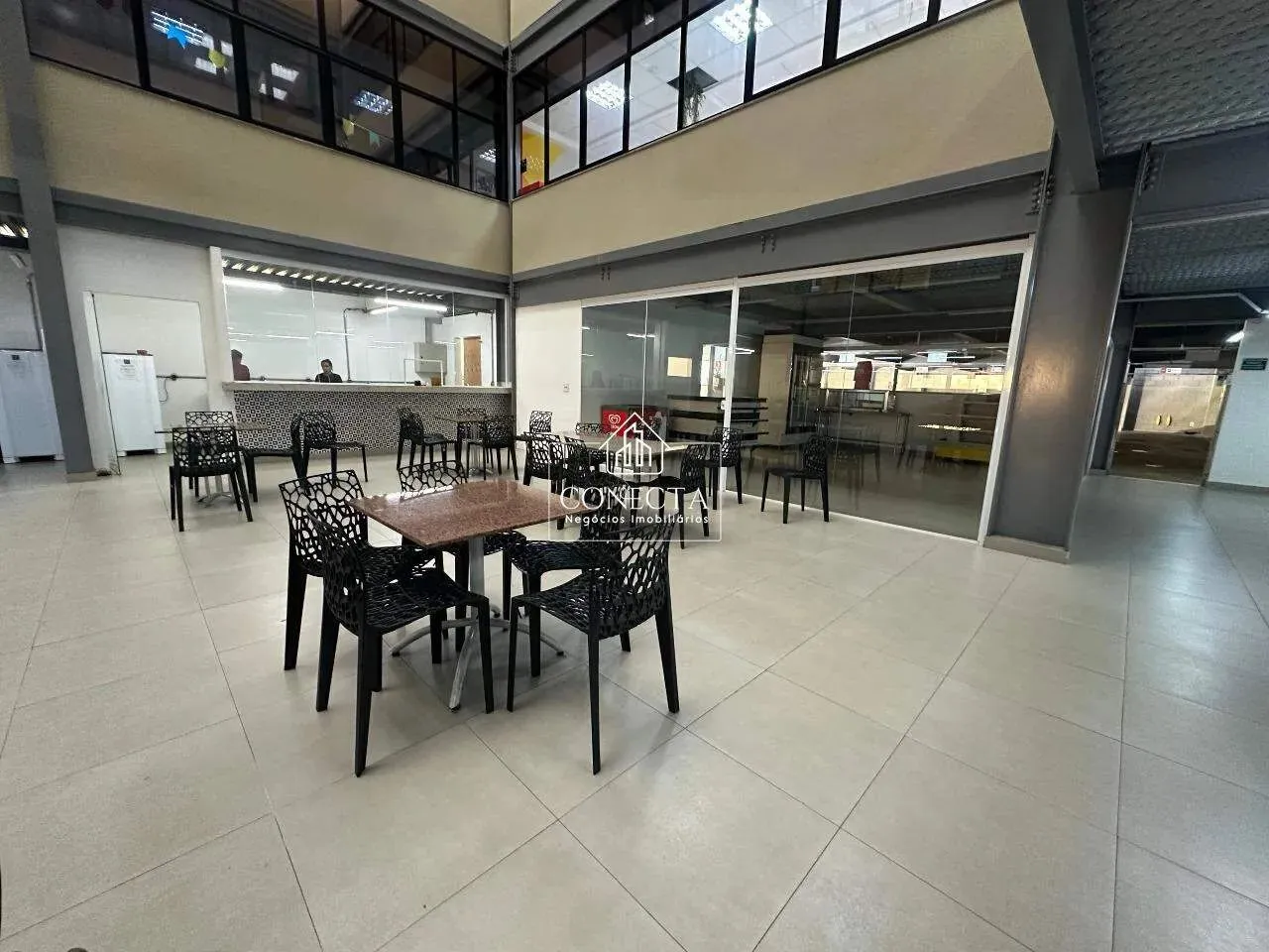 Salas comerciais para locação de aprox 100m² até 1.000m² no Granja Marileusa - Uberlândia/
