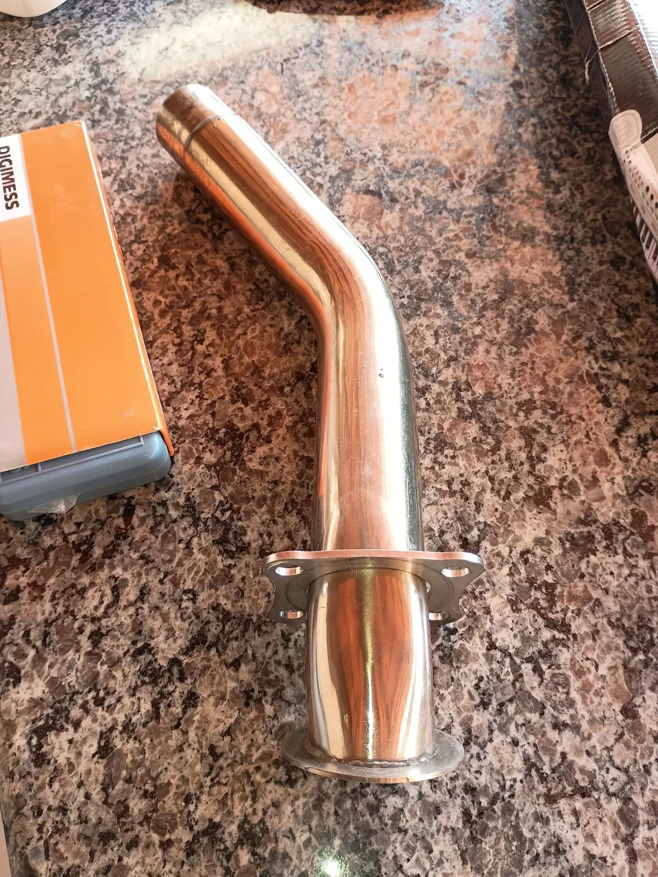 Curva de escape para moto z800