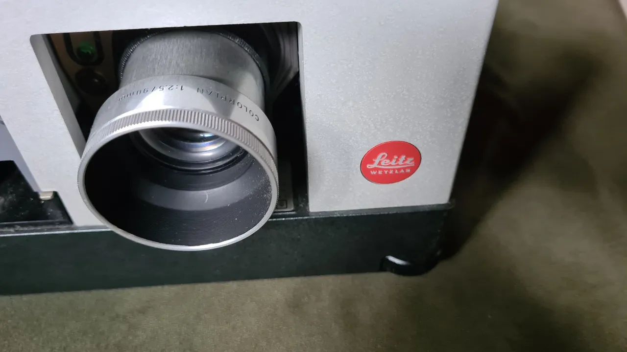 Projetor Leitz Wetzlar Pradovit color
