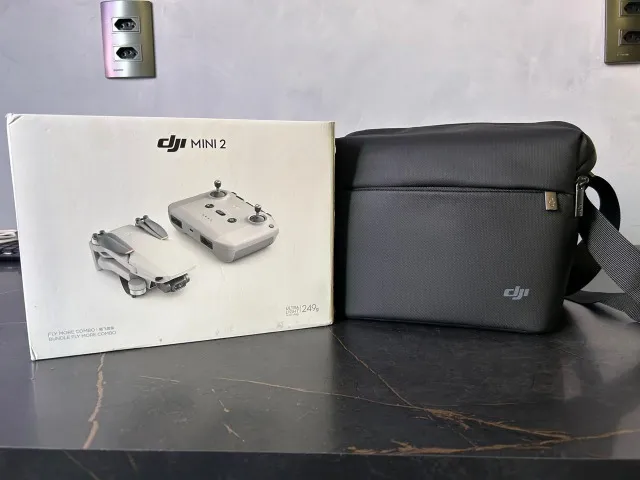 Drone DJI Mini 2 Fly More Combo Novo