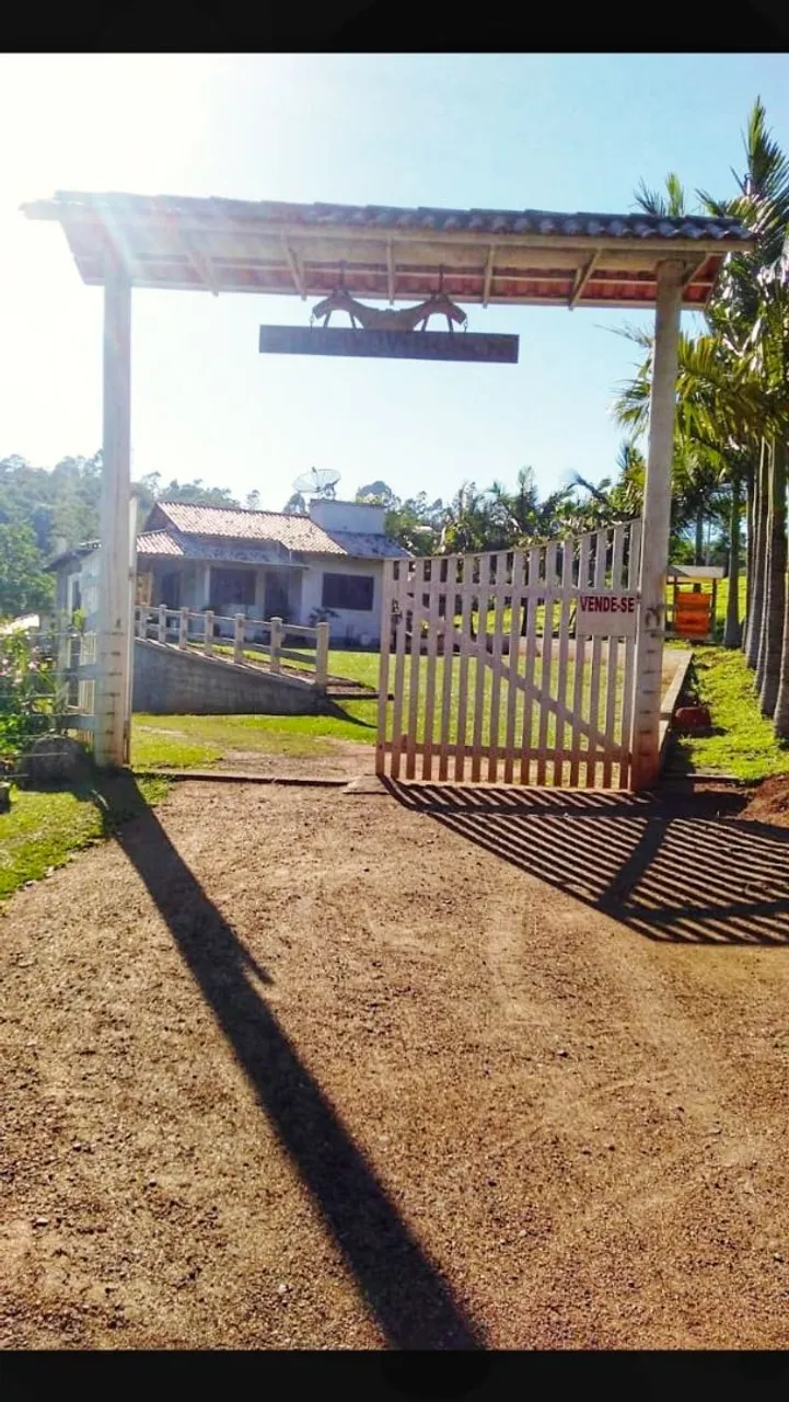Sítio a venda, poucos km da BR 101