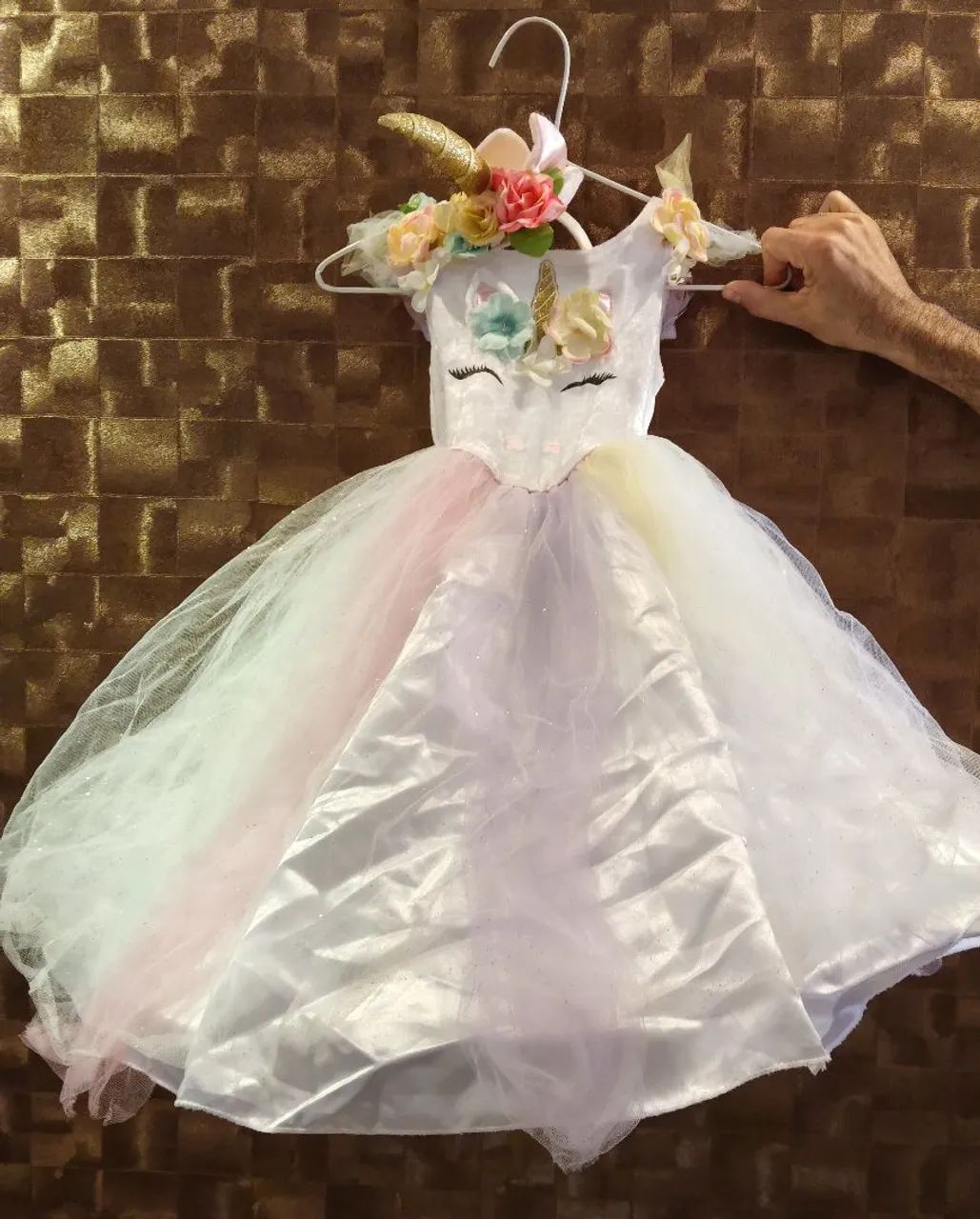 Vestido Unicórnio / Fantasia - 3 anos - Foto 2