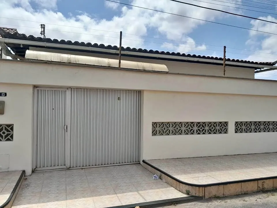 VENDO CASA NO PETRÓPOLIS