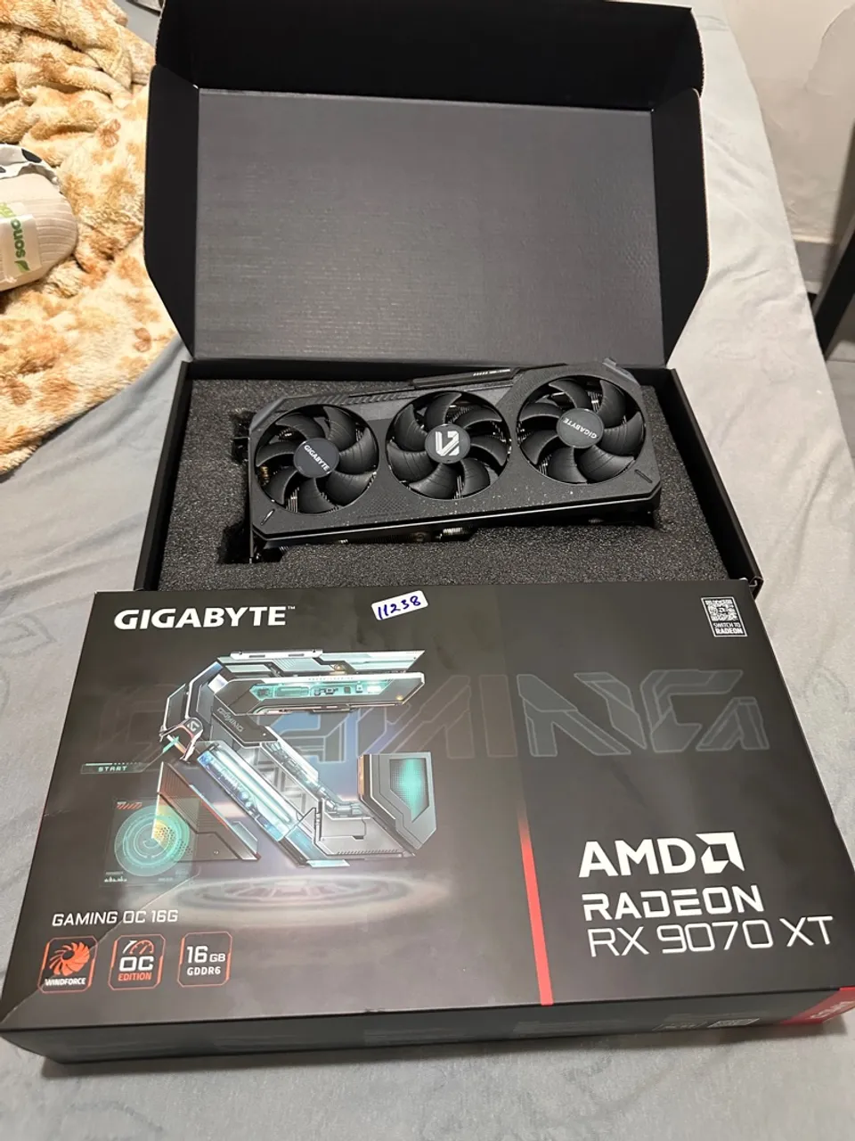 RX 9070 XT - Gigabyte Gaming