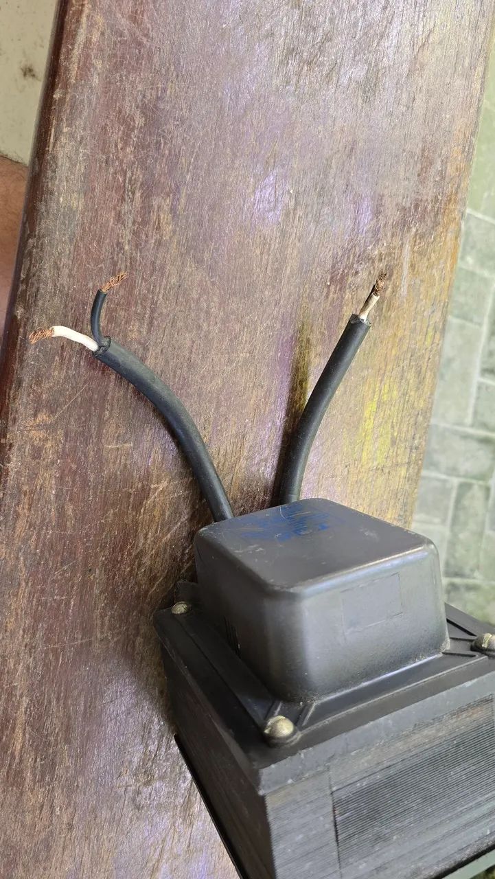 Autotransformador 5.000W 220V-110V 110V-220V - Foto 5