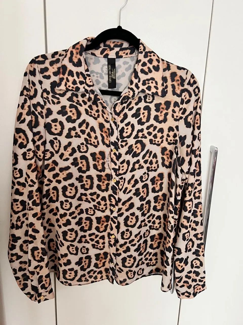 Camisa Animal Print Lança Perfume