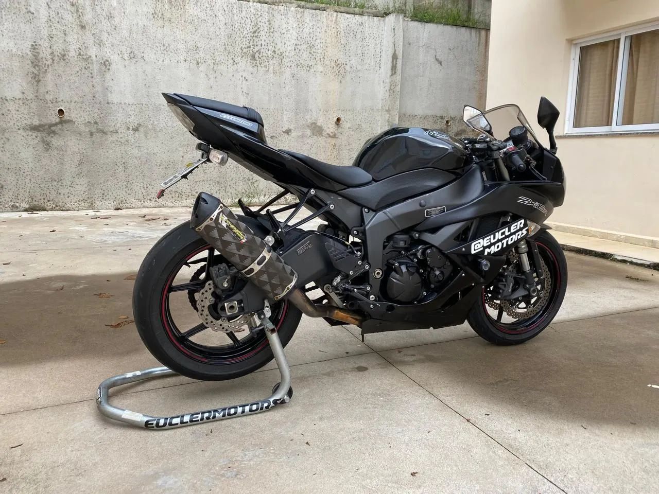 Kawasaki Zx-6r 600cc 2012 - 1391343798 | OLX