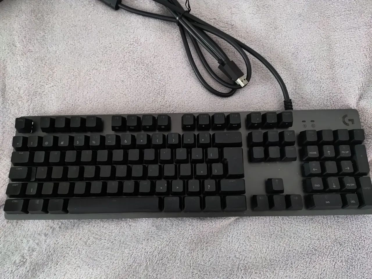 Teclado Gamer Logitech G512 Carbon