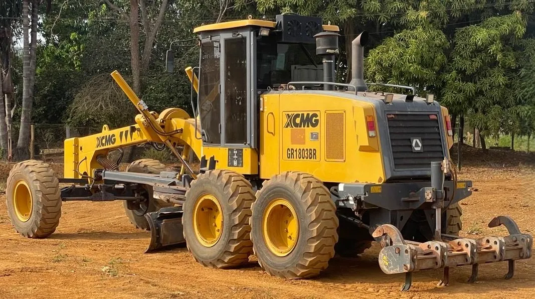 Motoniveladora patrol XCMG